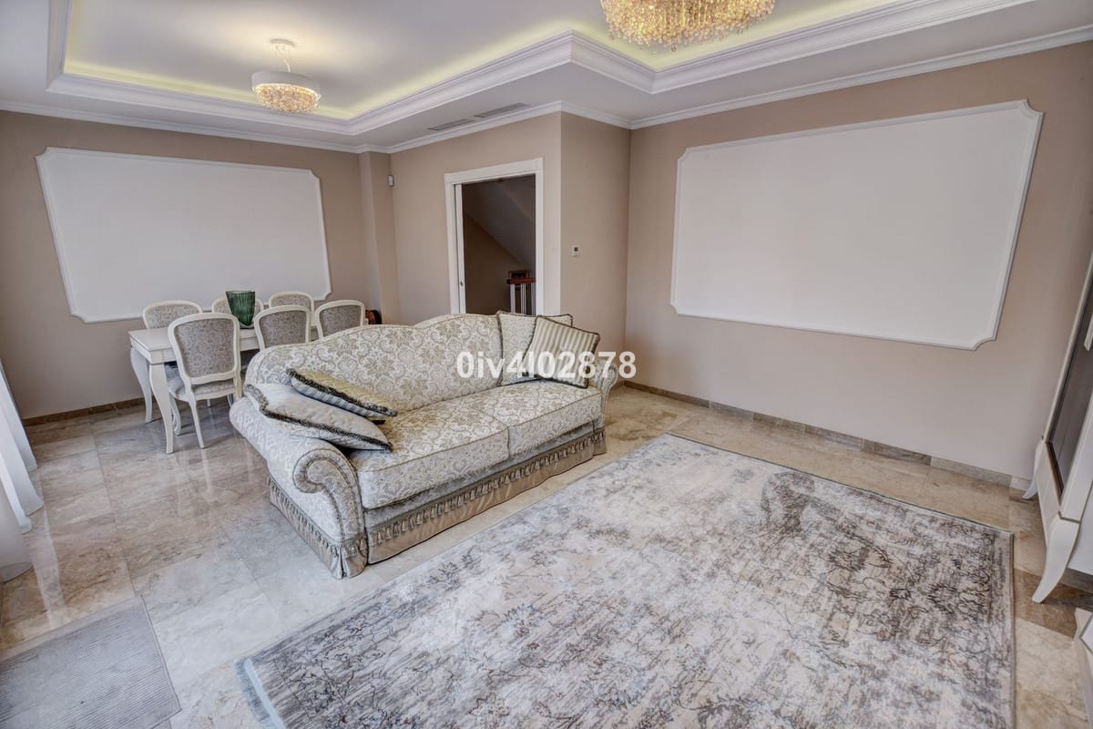 Woning met 4 slaapkamers in Arroyo de la Miel in Arroyo de la Miel - foto 5