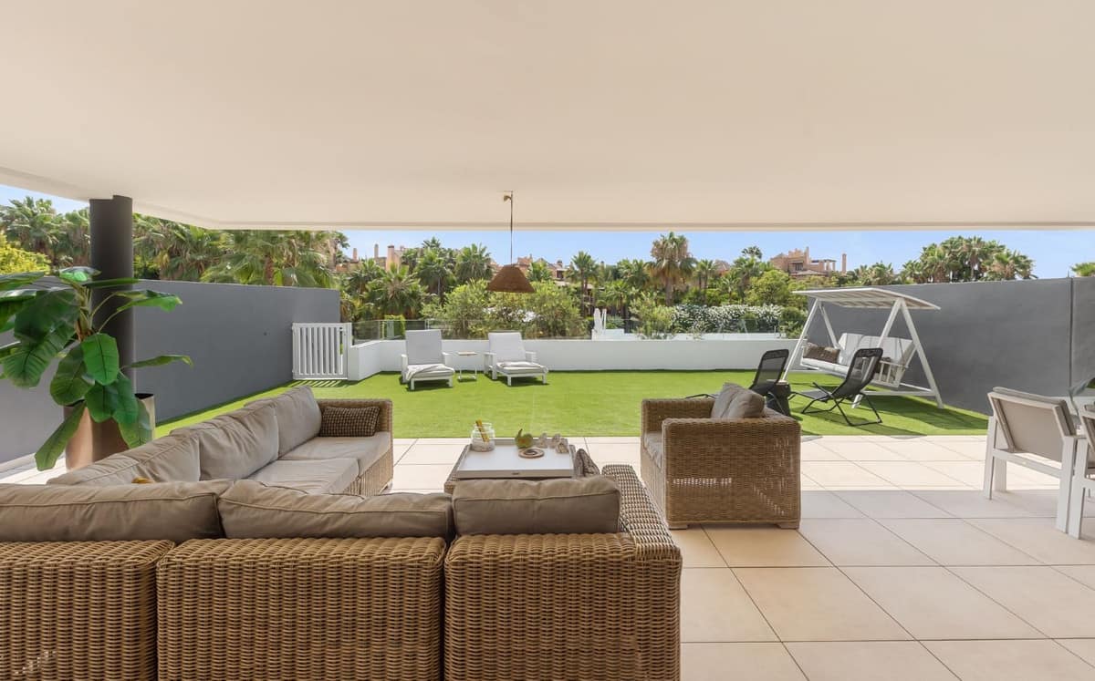 Luxueus 3-slaapkamer tuinappartement in Estepona in Estepona - foto 11
