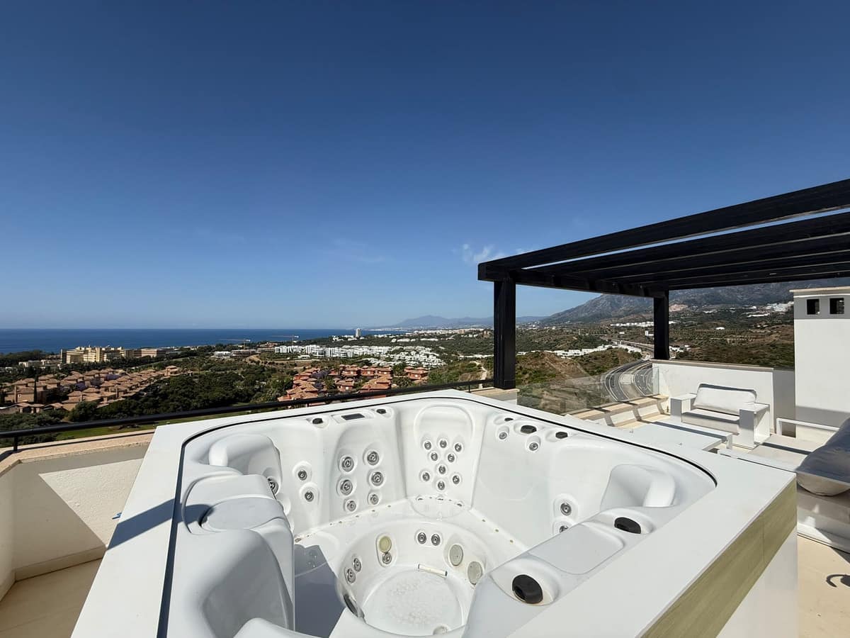 Vrijstaande villa met 3 slaapkamers in Santa Clara Golf, Marbella in Marbella - foto 20
