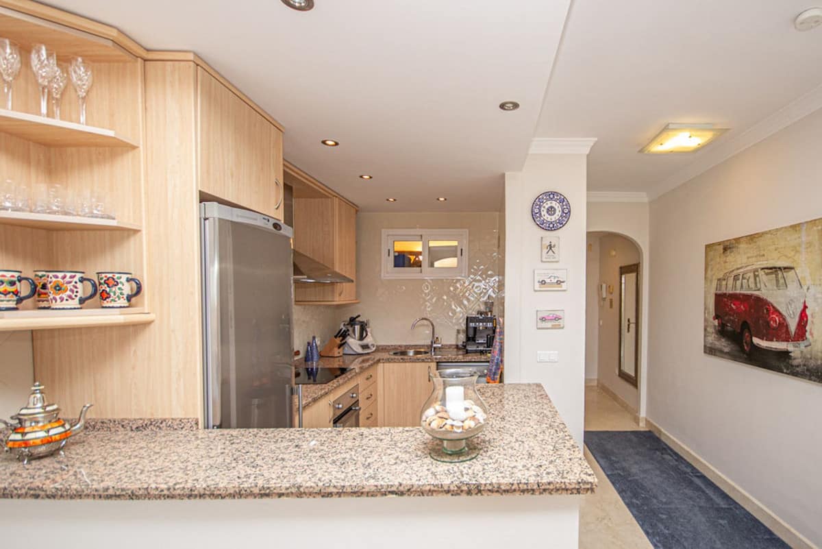 Appartement met 2 slaapkamers in Elviria in Elviria - foto 4