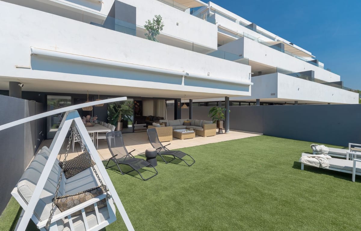 Luxueus 3-slaapkamer tuinappartement in Estepona in Estepona - foto 9