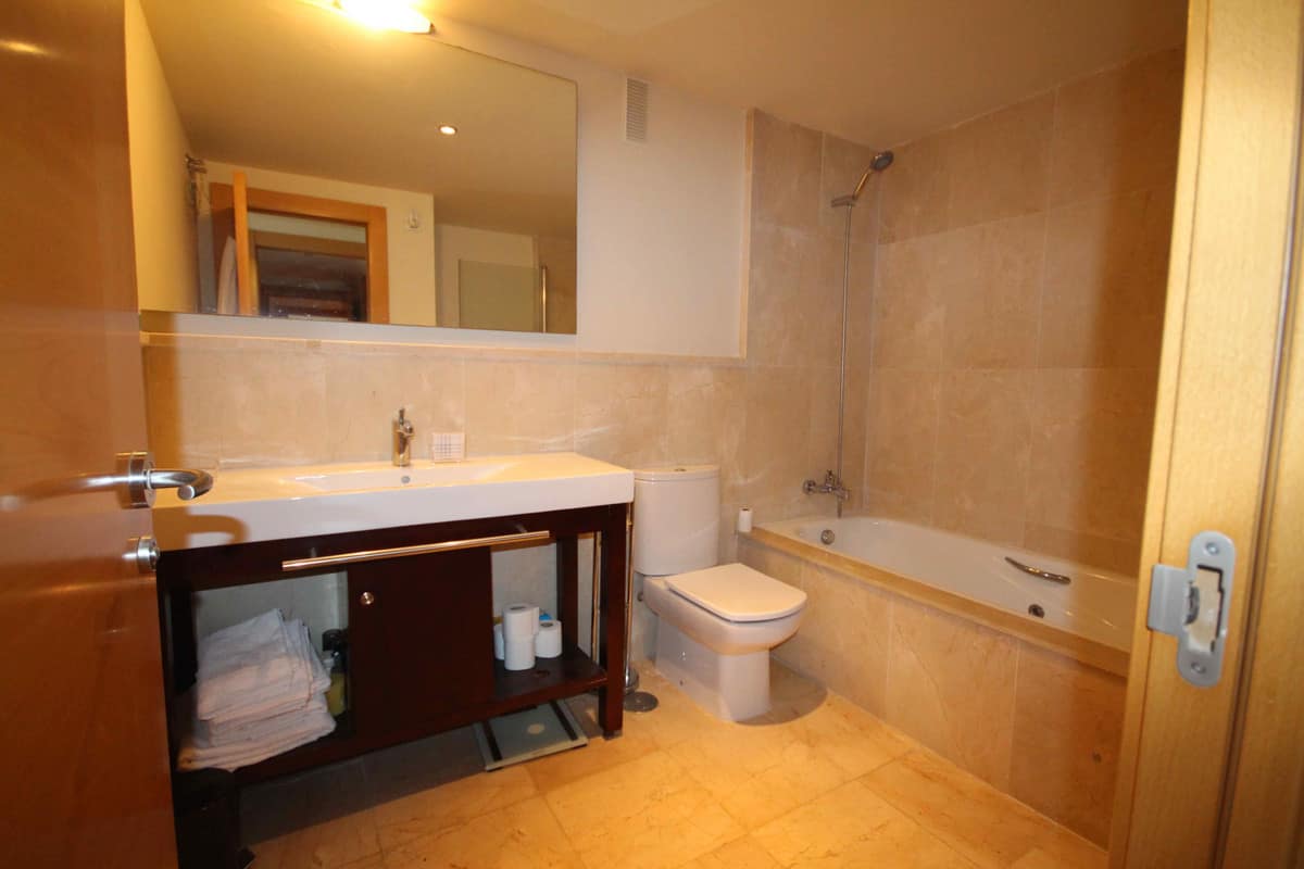 Appartement met 2 slaapkamers in Benahavís in Benahavís - foto 5