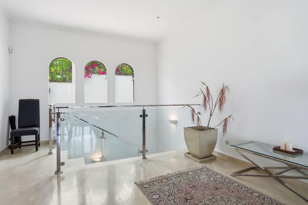 4 bedroom House in Istán in Istán - foto 6