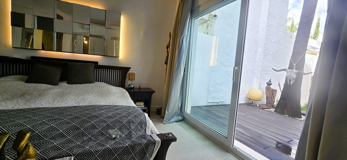 Vrijstaande woning met 3 slaapkamers in Las Chapas, Marbella Oost in Las Chapas - foto 11