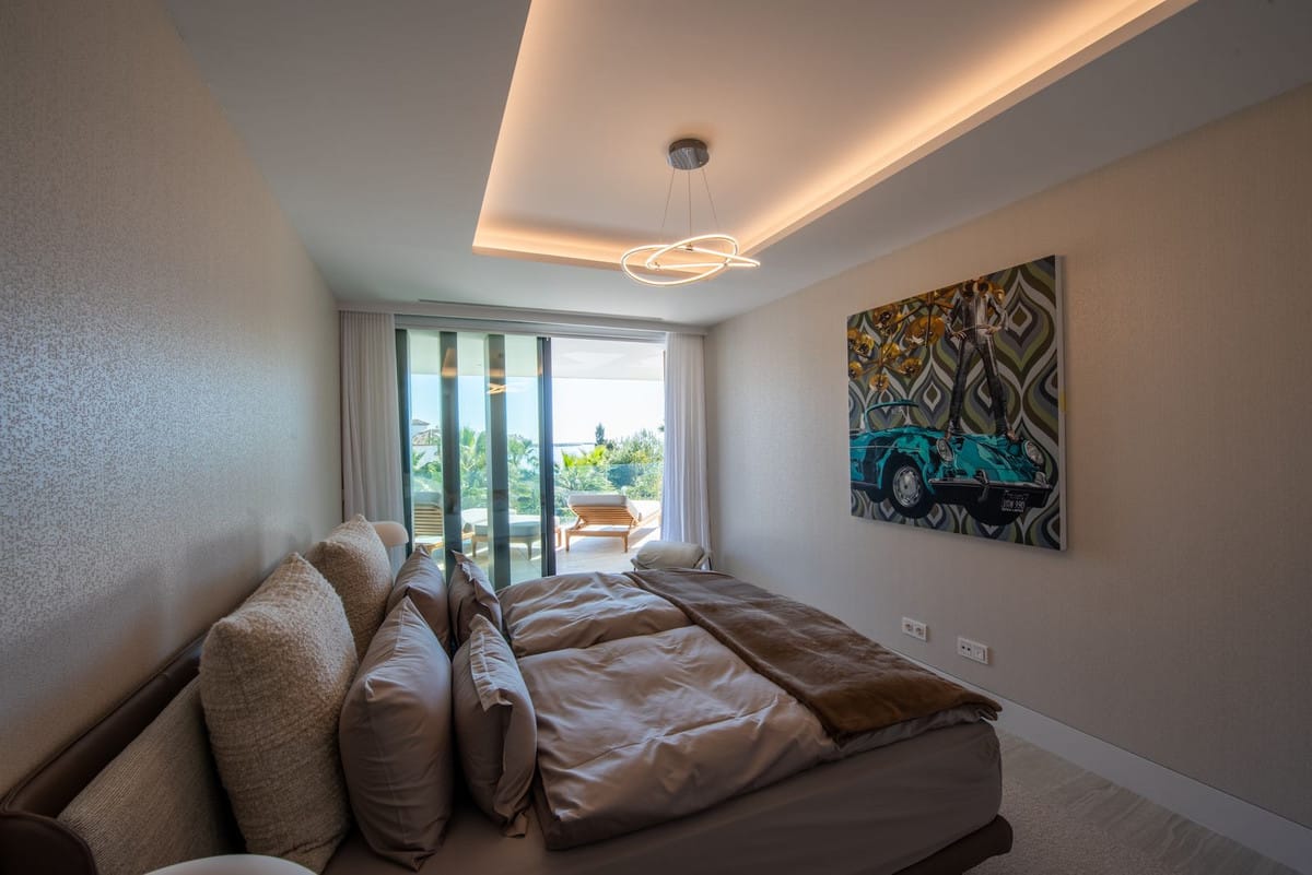 Luxueus 2-slaapkamer appartement aan het strand in Estepona in Estepona - foto 6