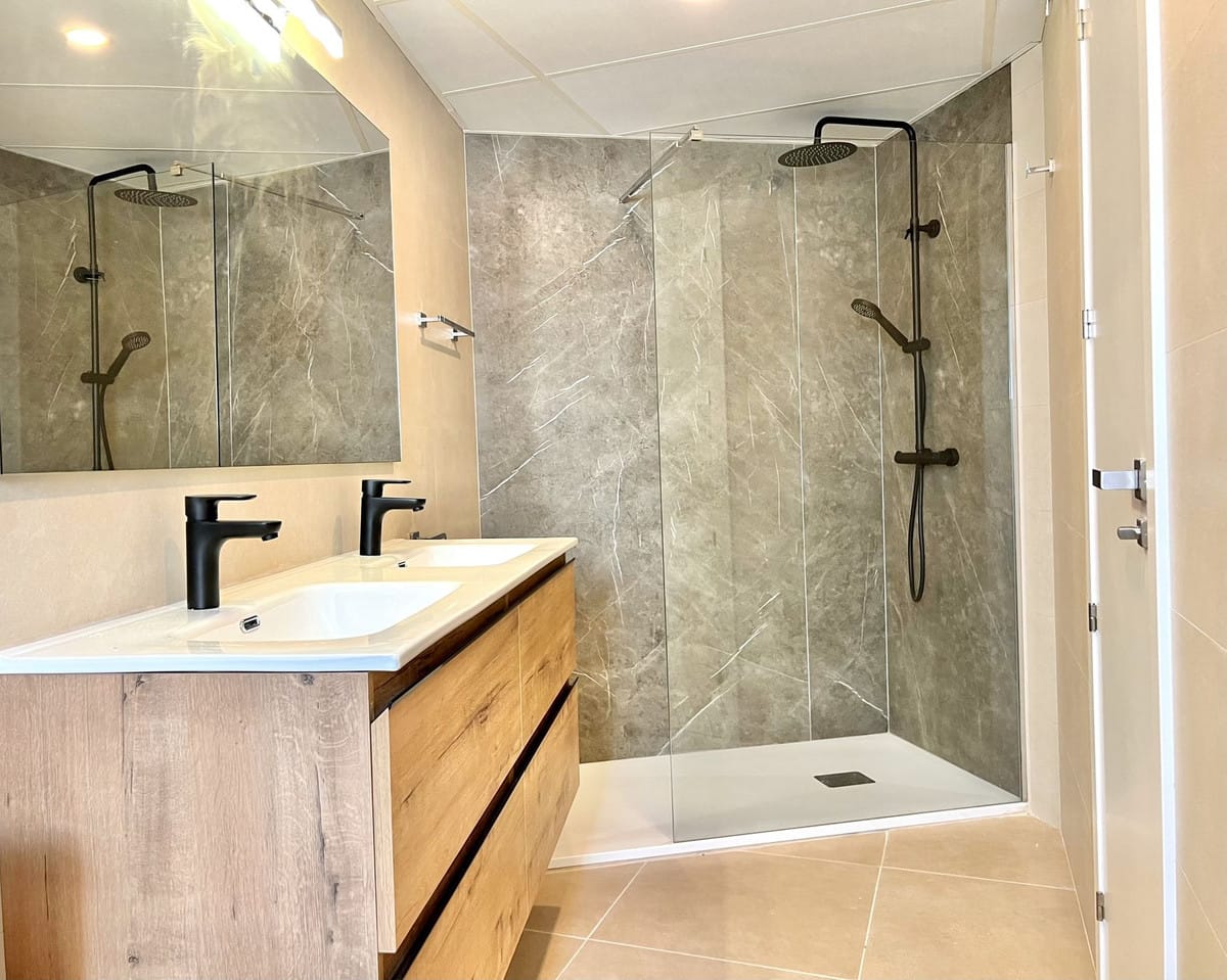 Drie-slaapkamer stadswoning in Estepona – El Paraiso-Residencial Agra in Estepona - foto 7