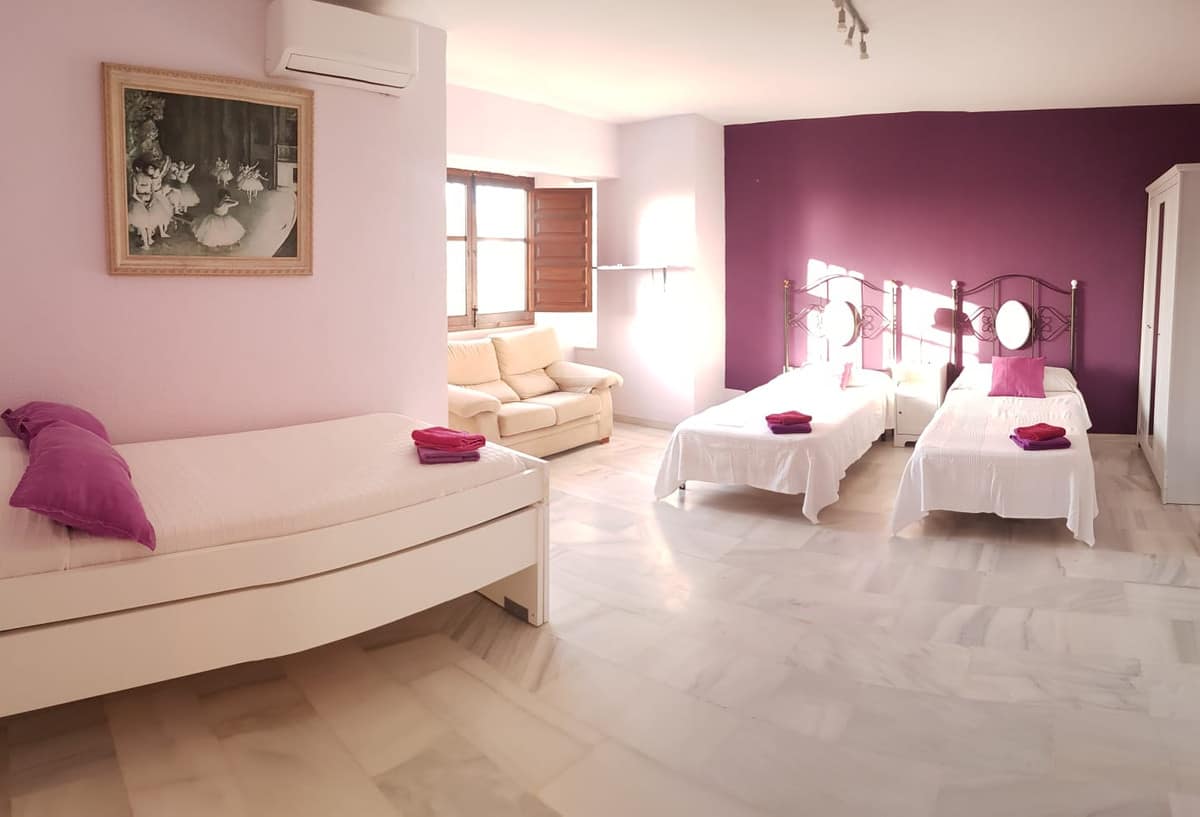 Villa met 7 slaapkamers te koop in Alhaurín de la Torre – 410m2 gebouwd op 1072m2 perceel in Alhaurín de la Torre - foto 16