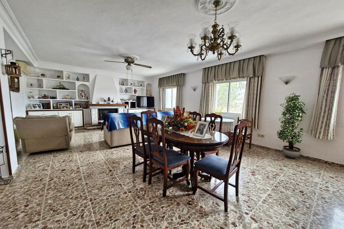 7-slaapkamerwoning in Guaro, Málaga in Guaro - foto 19