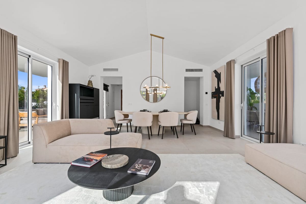 Villa met 4 slaapkamers in Casares Playa in Casares Playa - foto 2