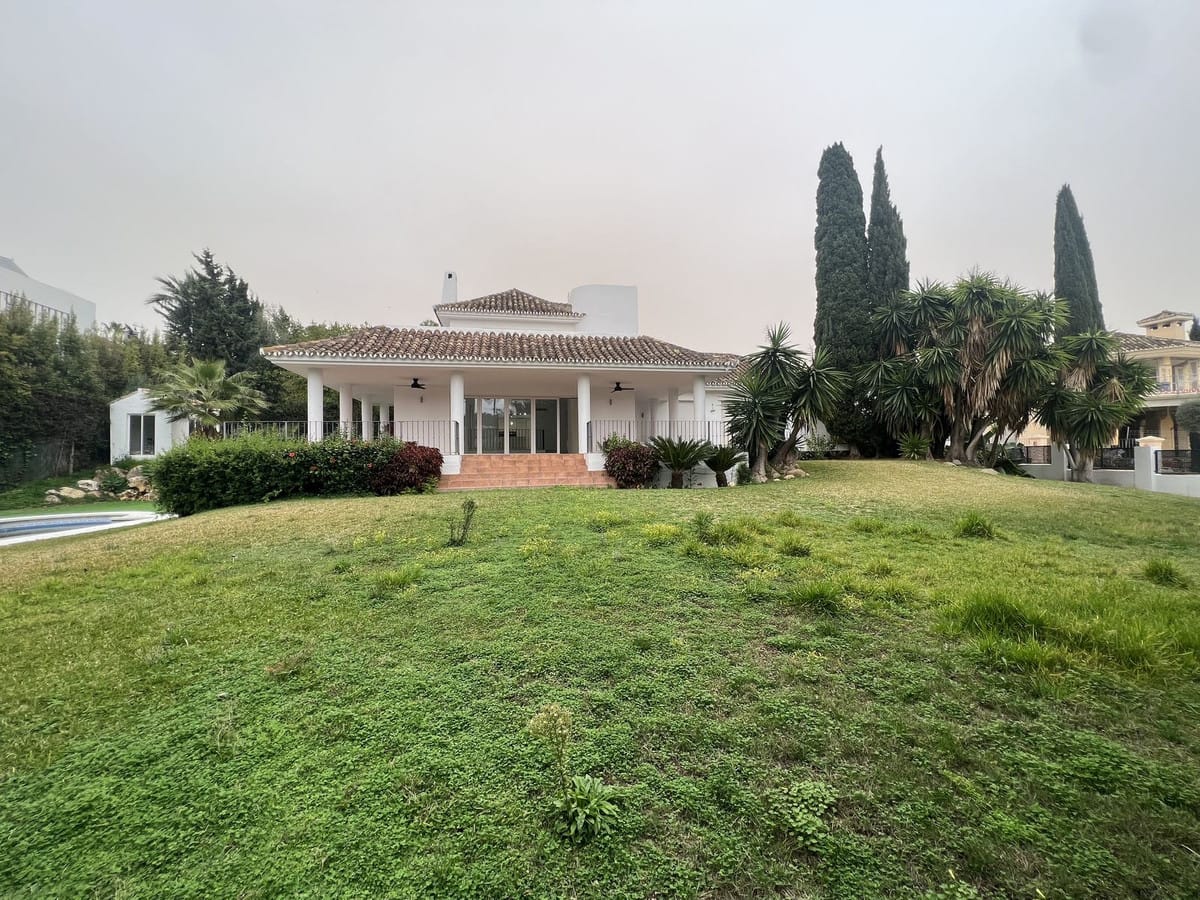 5-slaapkamerhuis in Nueva Andalucía in Nueva Andalucía - foto 12