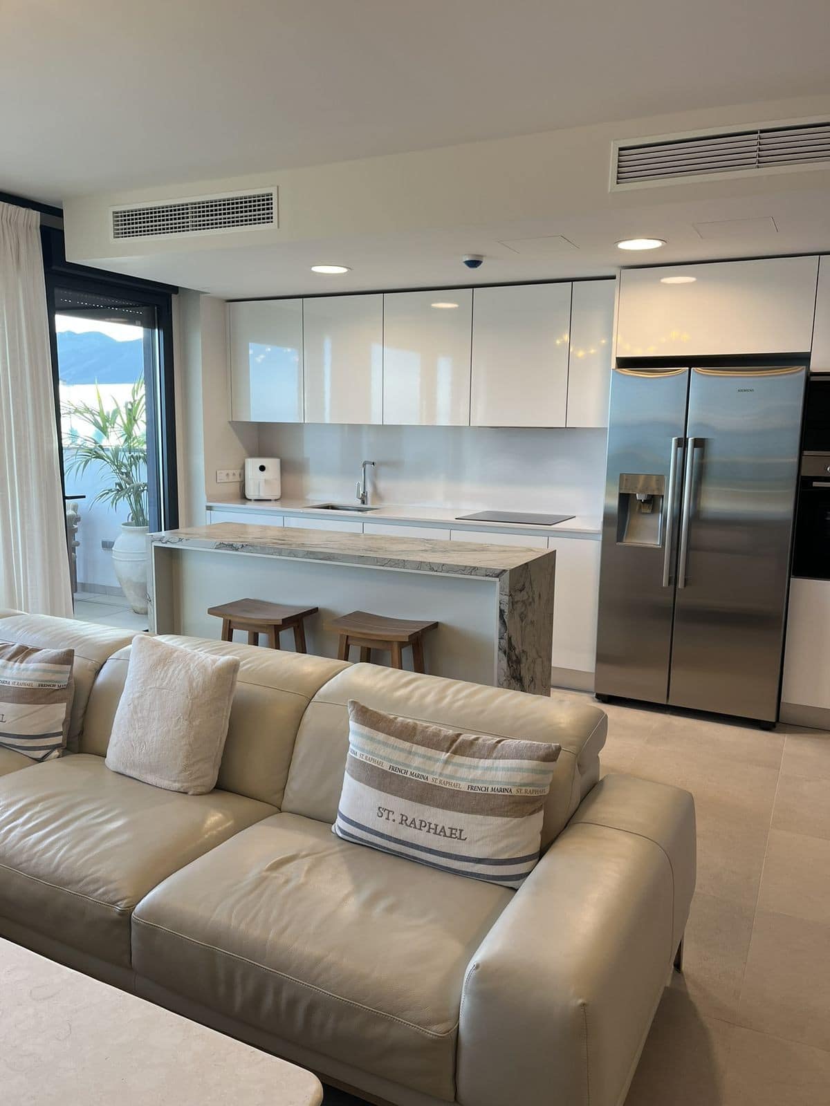 2 bedroom Apartment in Torremolinos in Torremolinos - foto 17