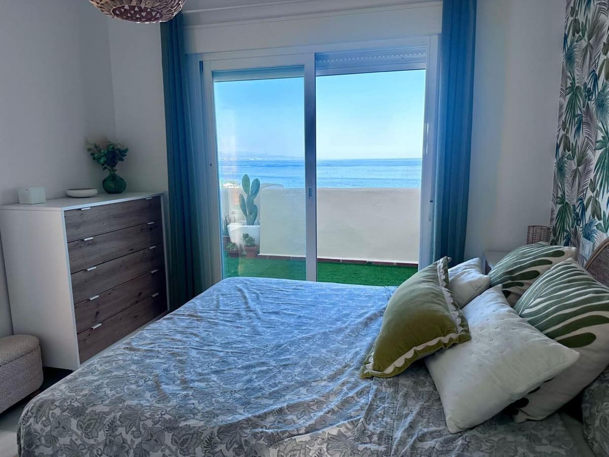 3 bedroom House in Casares Playa in Casares Playa - foto 7