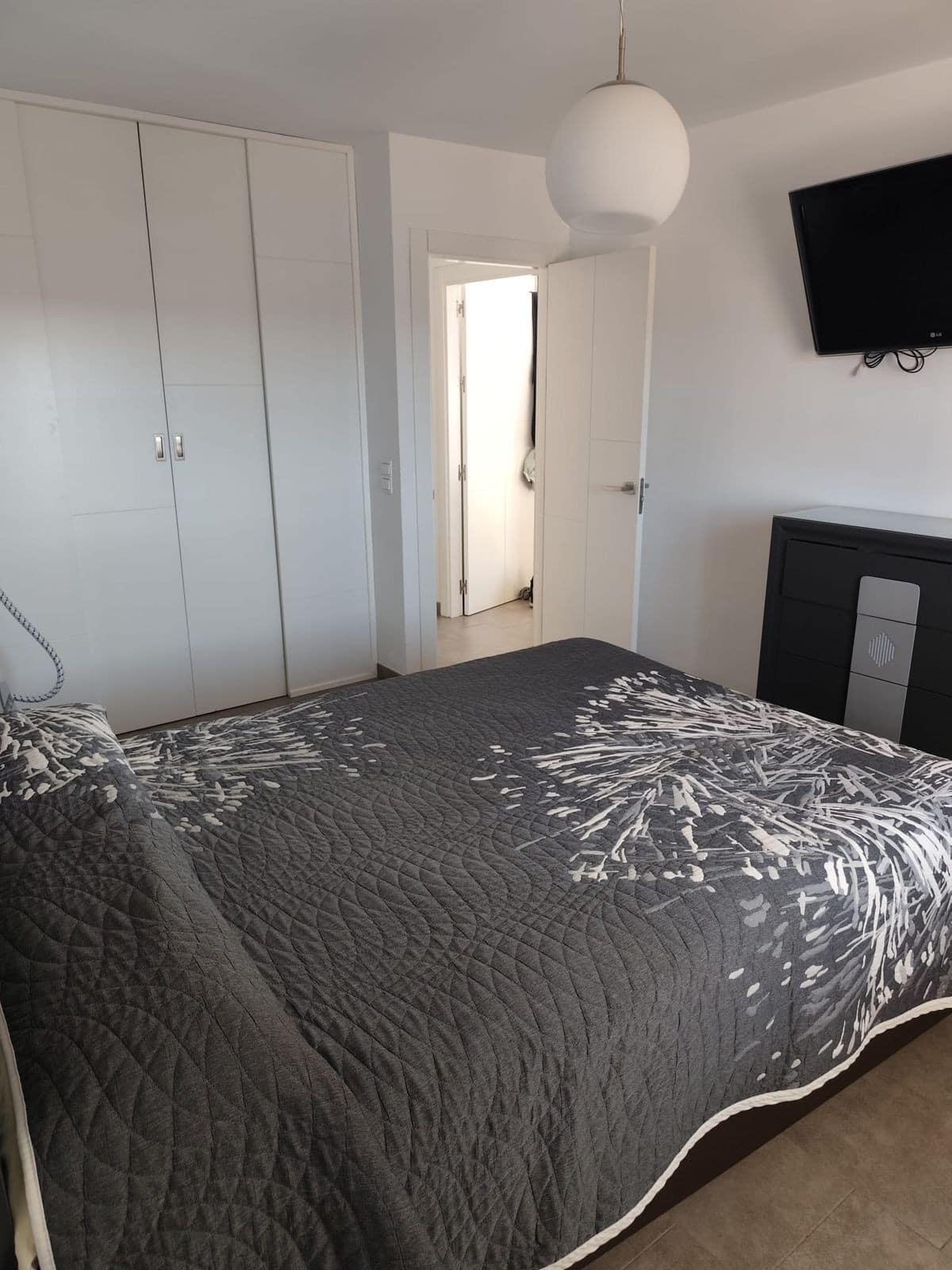 Penthouse met 2 slaapkamers in Estepona in Estepona - foto 18