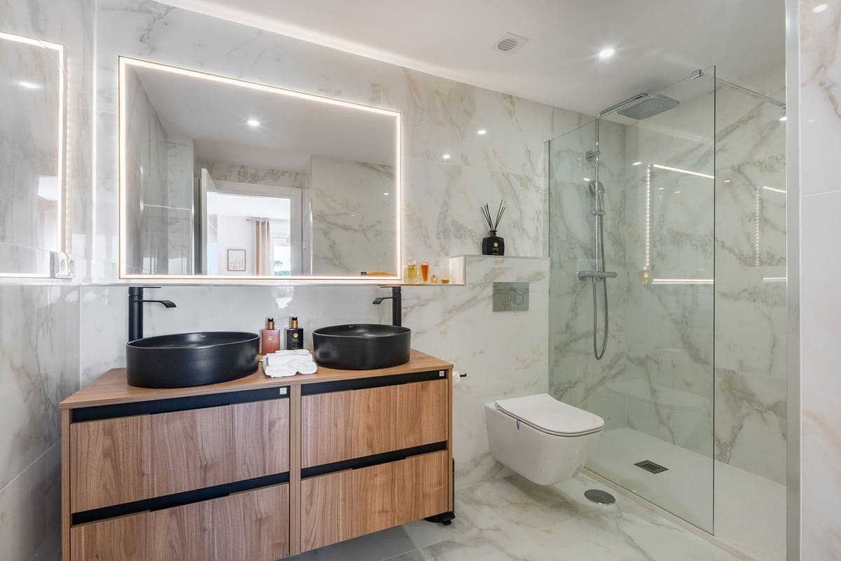 Drie-slaapkamer penthouse in La Floresta, Marbella in Marbella - foto 7