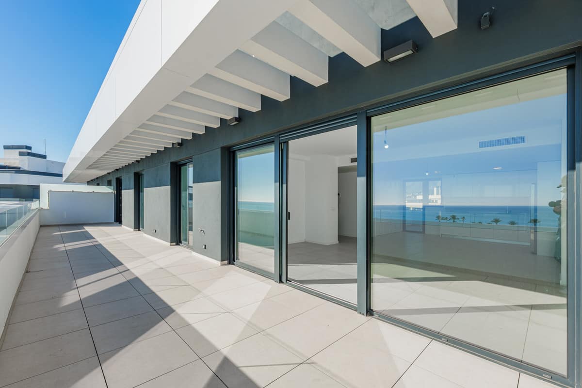 3-slaapkamer penthouse aan het strand in Playamar in Playamar - foto 8