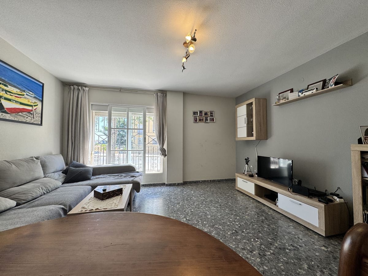 Drie-slaapkamerappartement in Estepona in Estepona - foto 5