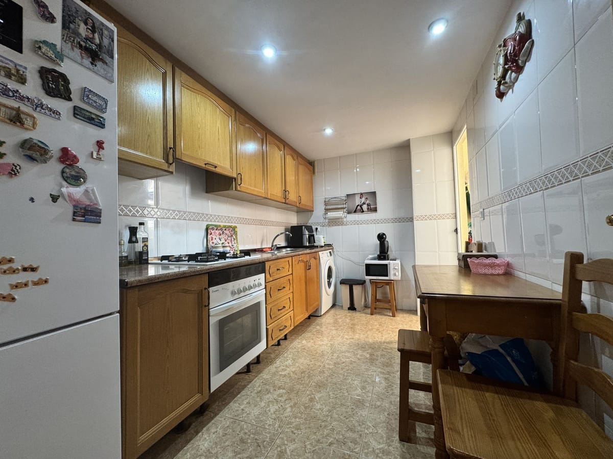 Drie-slaapkamerappartement in Estepona in Estepona - foto 8