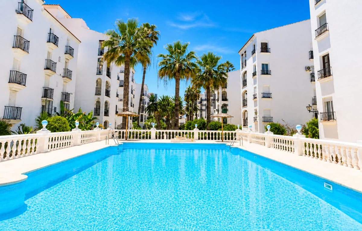 1 bedroom Apartment in San Luis De Sabinillas in San Luis de Sabinillas - foto 9