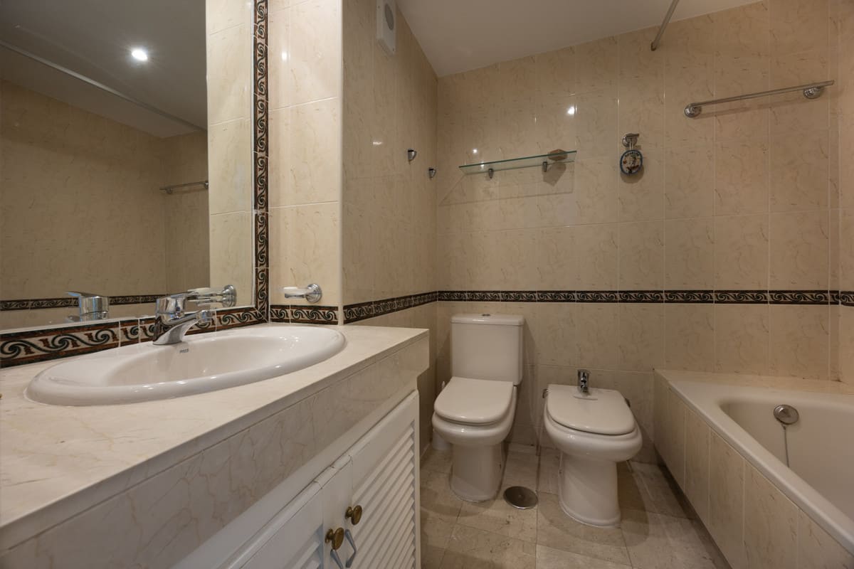 Appartement met 2 slaapkamers in Nueva Andalucía in Nueva Andalucía - foto 14