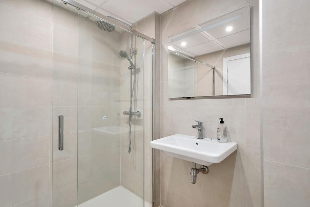 2 bedroom Apartment in Benalmadena in Benalmadena - foto 10