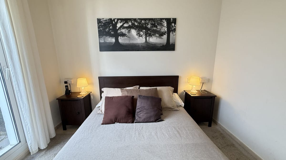 Ruim 4-slaapkamer duplex naast golfbaan in Estepona in Estepona - foto 12