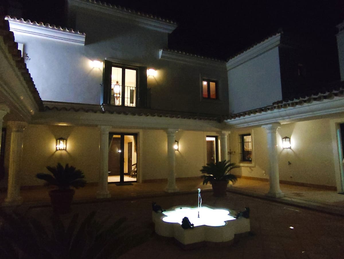 7-slaapkamer villa aan Frontline Golf in San Roque Club in San Roque Club - foto 16