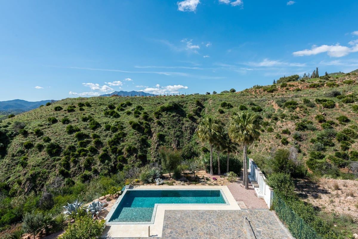 Exclusieve vrijstaande villa in Valtocado, Mijas – panoramisch uitzicht op bergen en Middellandse Zee in Mijas - foto 10
