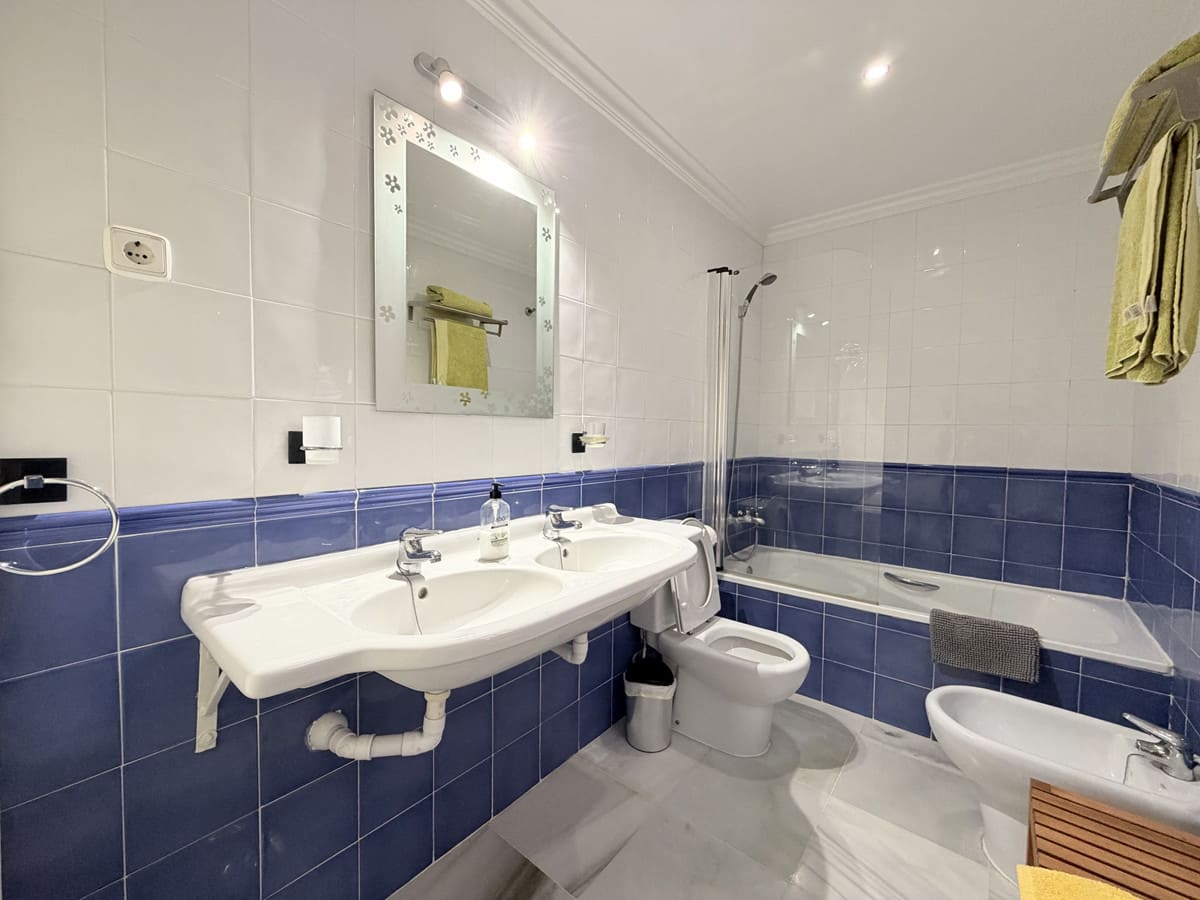 Appartement met 3 slaapkamers in La Duquesa in La Duquesa - foto 11