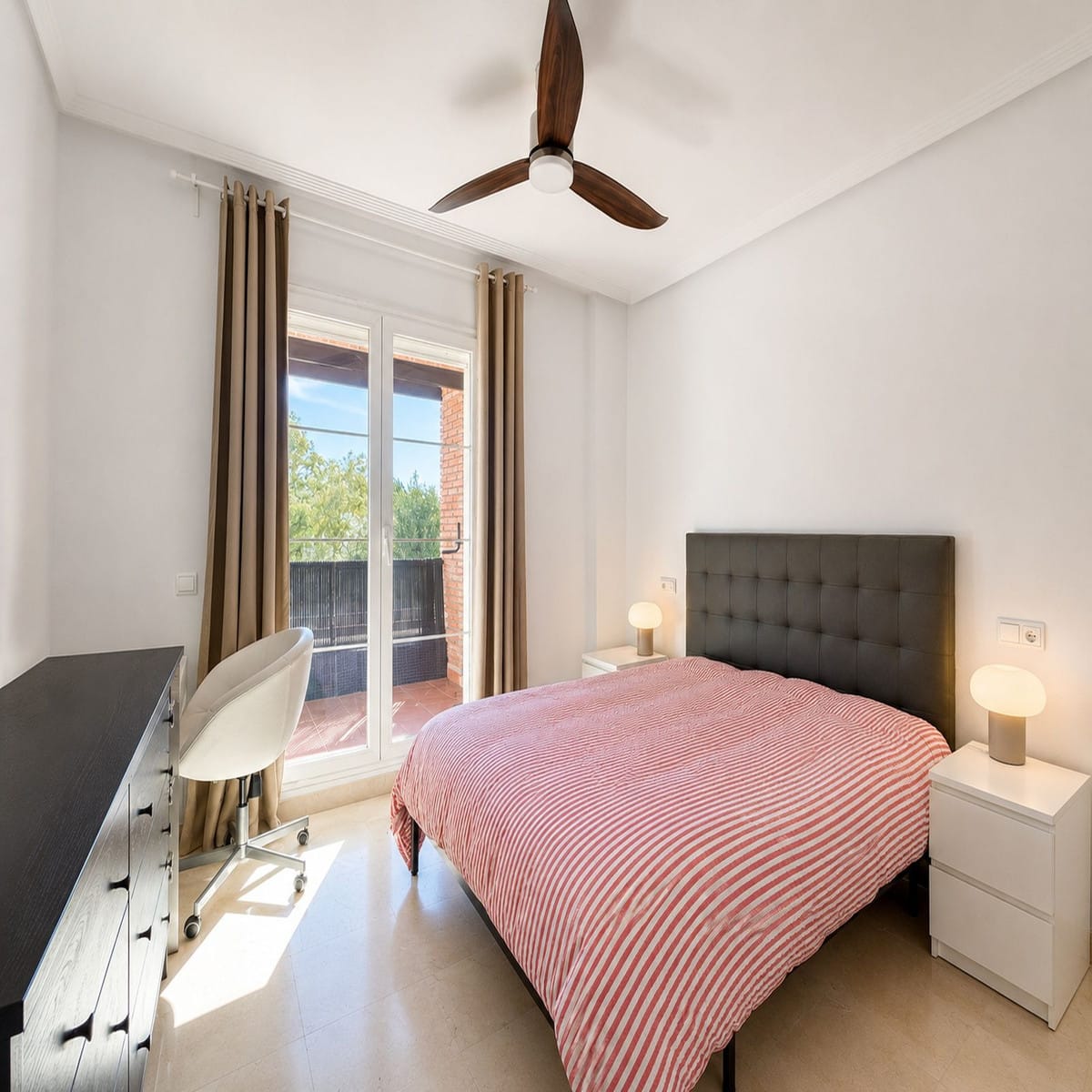Drie-slaapkamer appartement in Benahavís in Benahavís - foto 8