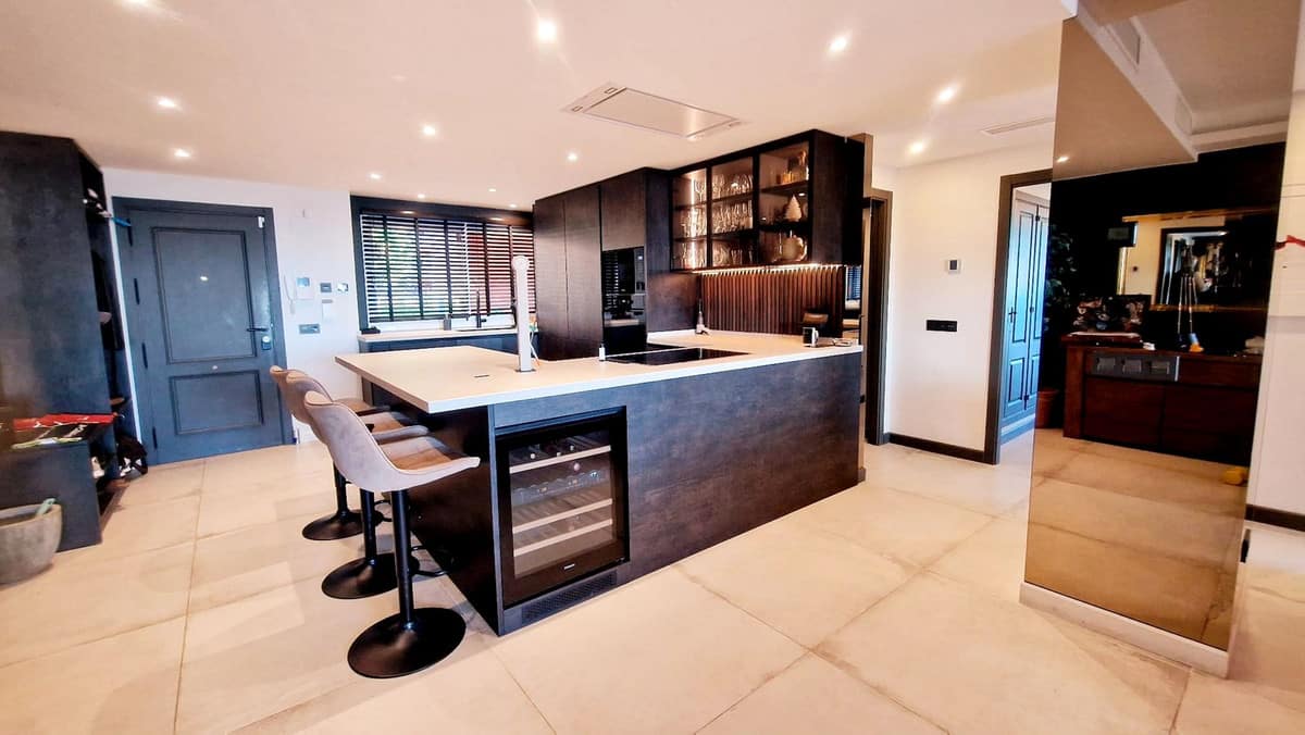 Appartement met 4 slaapkamers in Marbella in Marbella - foto 5