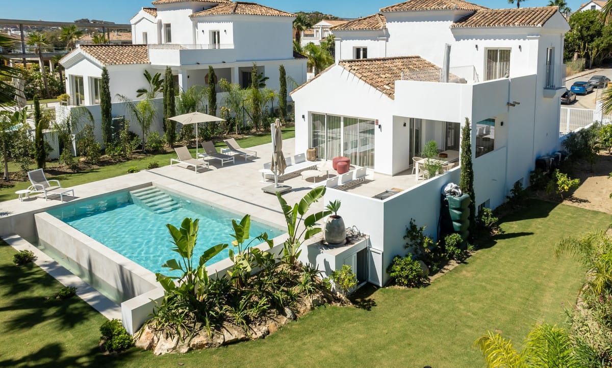 Villa met 4 slaapkamers in Casares Playa in Casares Playa - foto 4