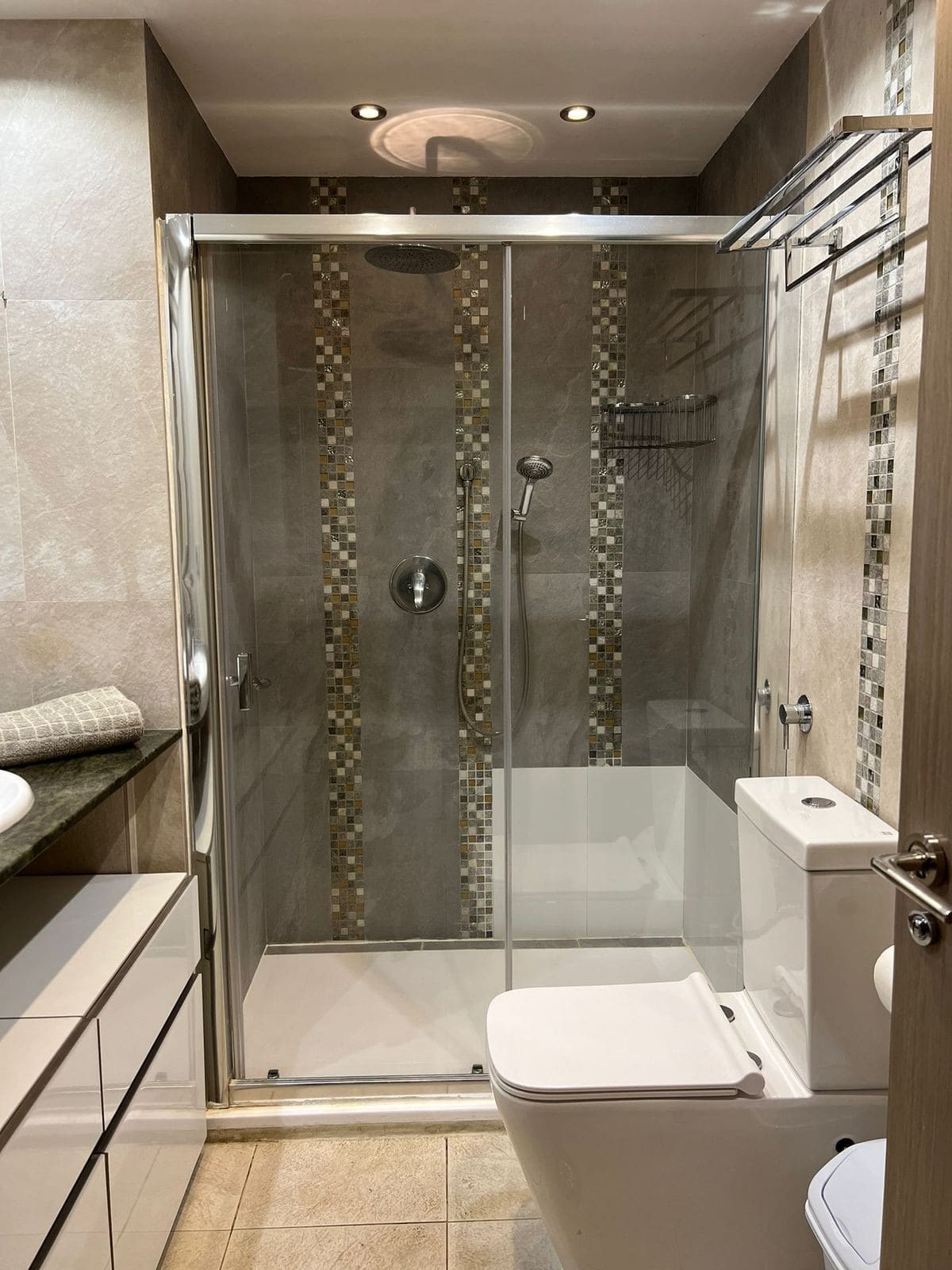 Appartement met 2 slaapkamers in Estepona in Estepona - foto 12