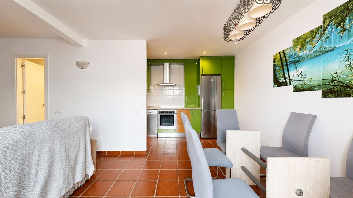 Drie-slaapkamer stadswoning in Estepona in Estepona - foto 16