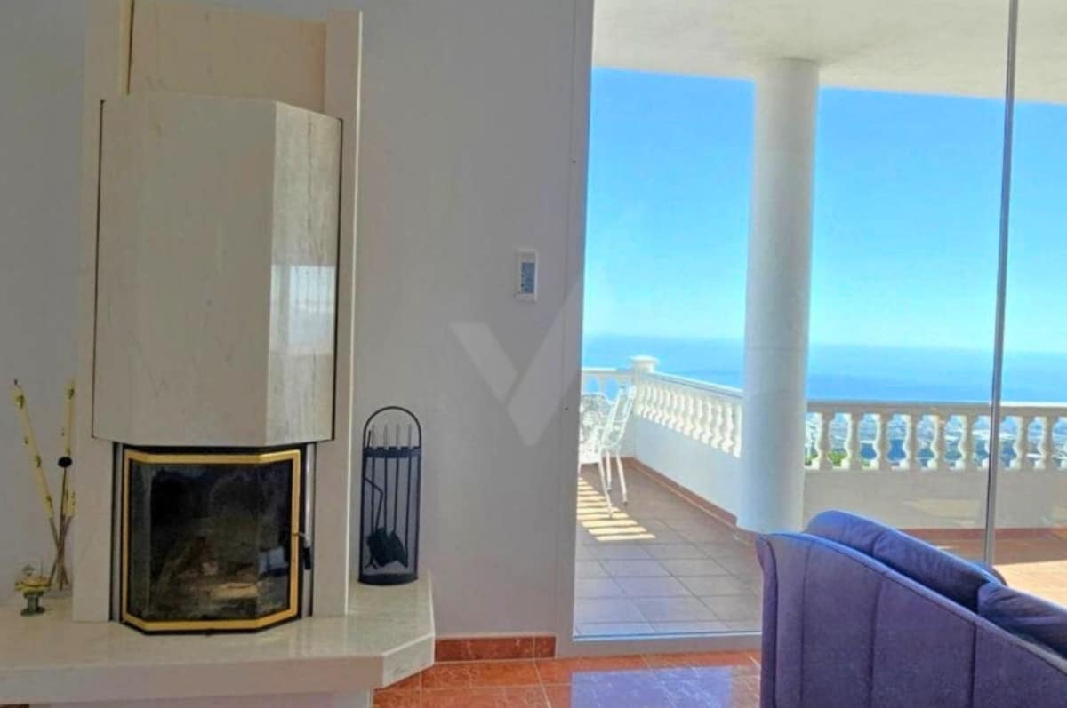 4-slaapkamer villa in Sayalonga met panoramisch uitzicht in Sayalonga - foto 12