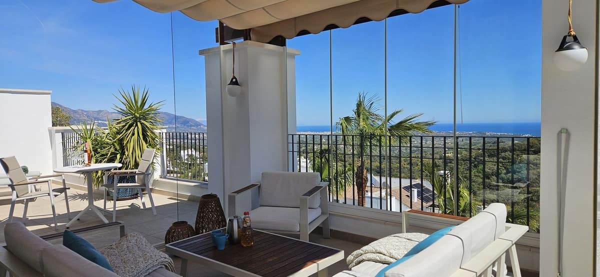 Panoramisch zeezicht penthouse op één niveau in La Mairena in La Mairena - foto 6