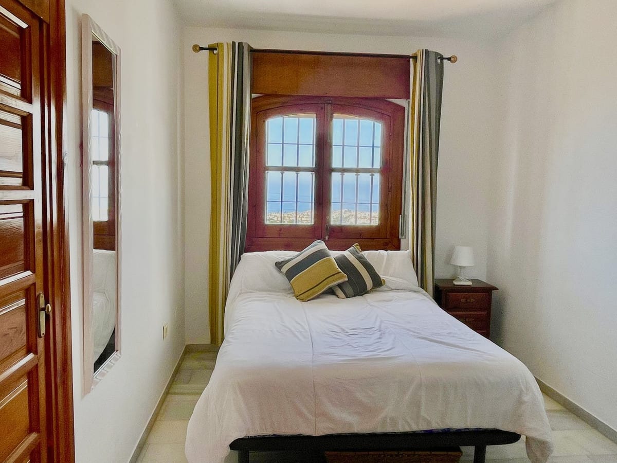 Charmante vrijstaande villa met privézwembad en panoramisch uitzicht in Nerja in Nerja - foto 14