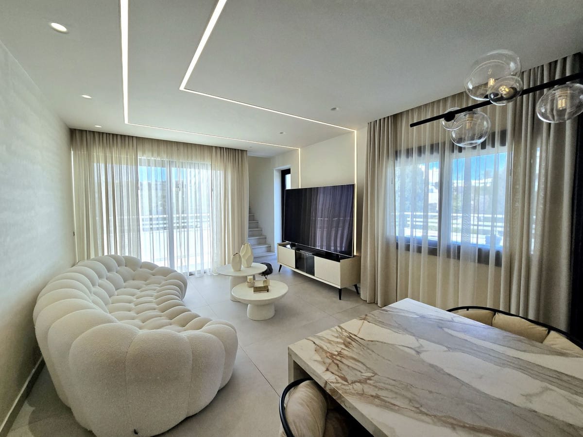 2-slaapkamer duplex penthouse met 3 terrassen in La Cala de Mijas in La Cala de Mijas - foto 5