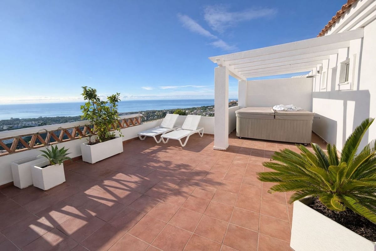 3-slaapkamer penthouse met zeezicht in Riviera de Calahonda, Mijas in Calahonda - foto 4