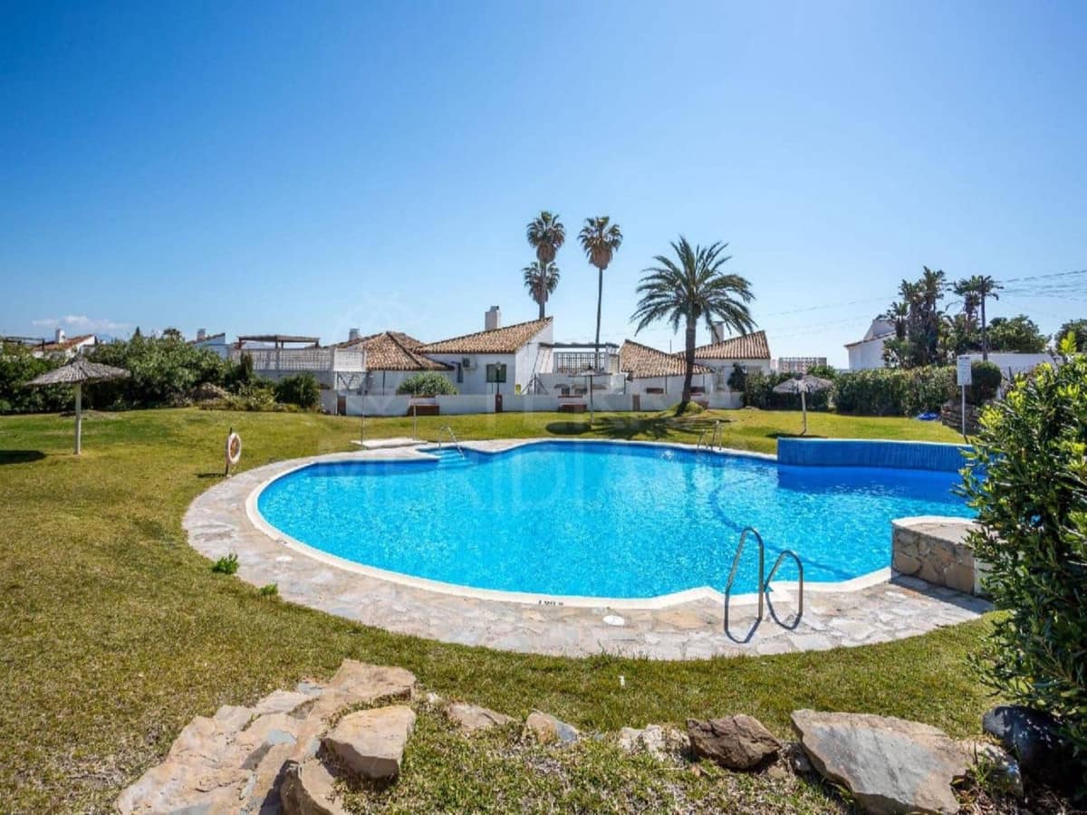 2 bedroom House in Estepona in Estepona - foto 3