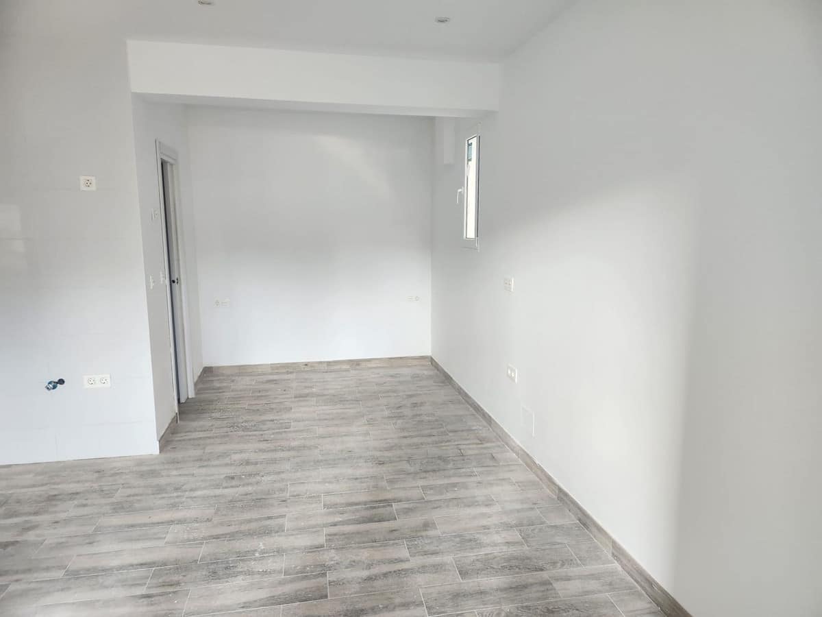 Studio op begane grond in Torremolinos – 36 m², recent gerenoveerd in Torremolinos - foto 3