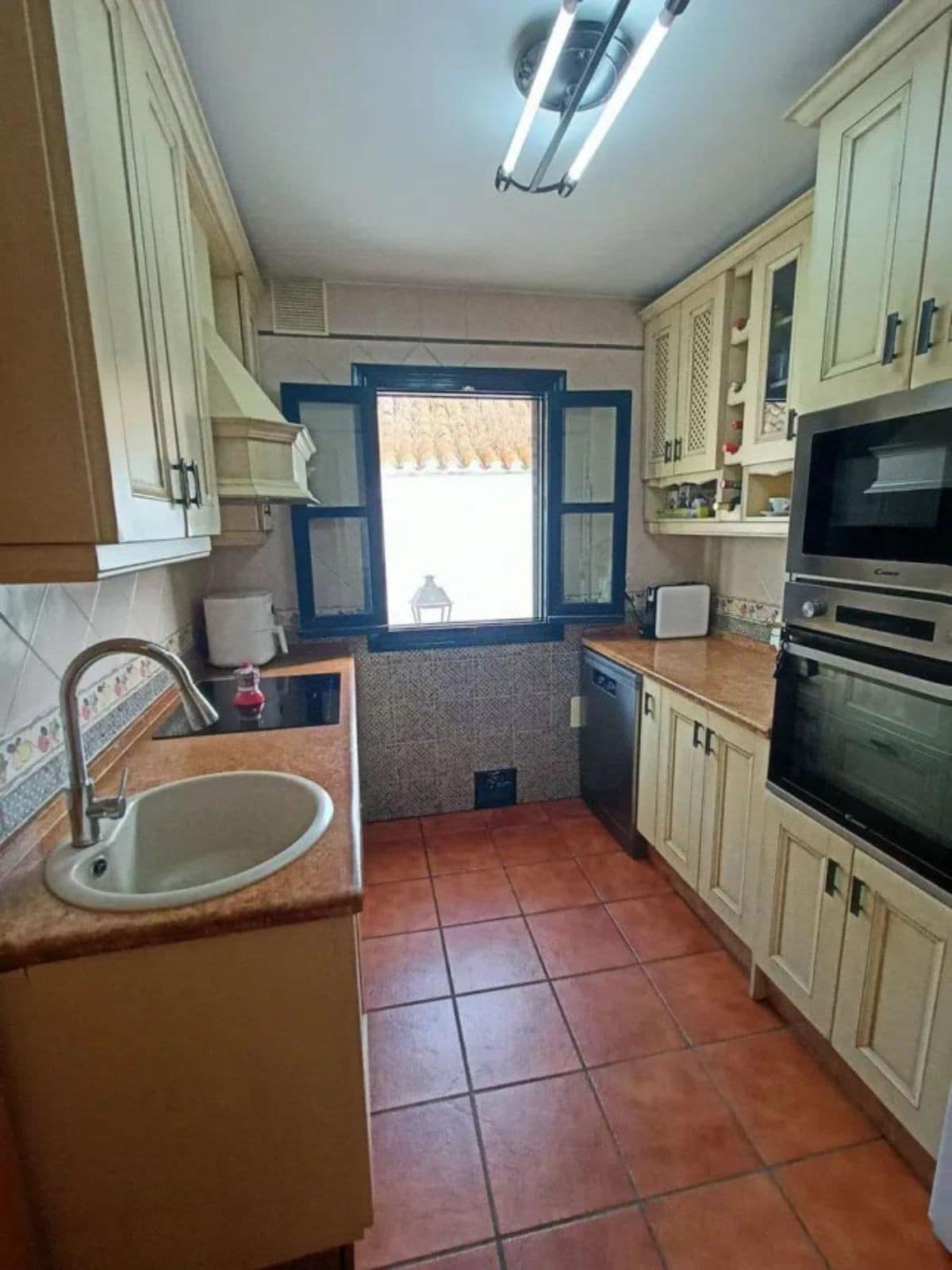 Drie-slaapkamerwoning in San Roque in San Roque - foto 4
