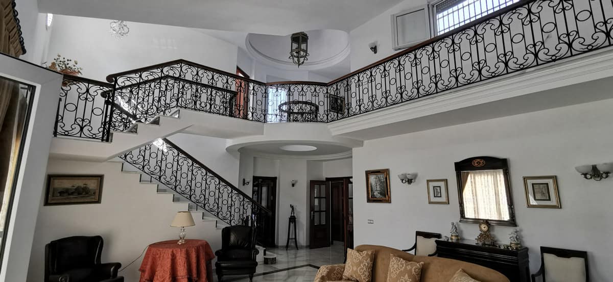 Villa met 5 slaapkamers in Estepona met panoramisch zee- en bergzicht in Estepona - foto 15