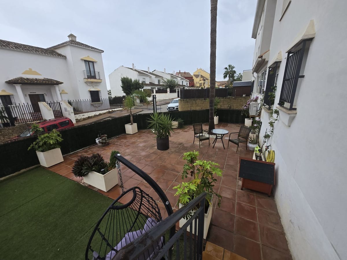 Begane grond appartement te koop in La Duquesa in La Duquesa - foto 5