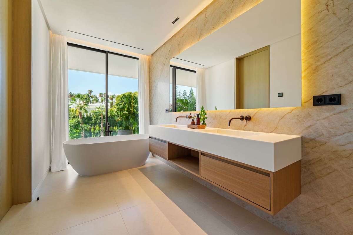 Villa met 5 slaapkamers in Marbella in Marbella - foto 18