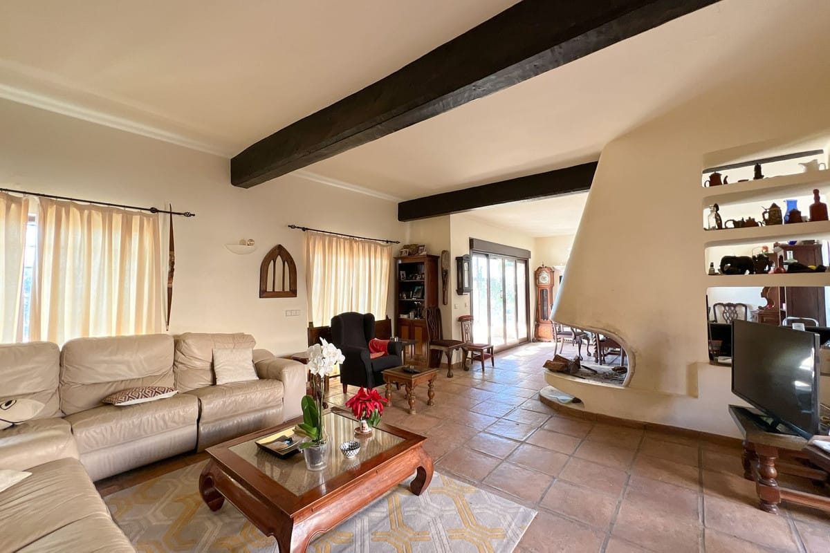 4-slaapkamer villa in Estepona met zee- en bergzichten in Estepona - foto 10