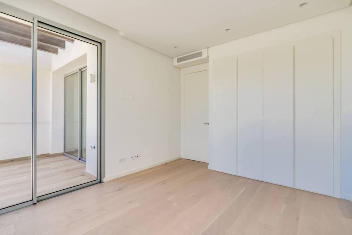 Luxueus 4-slaapkamer penthouse te koop in Marbella Club Hills, Benahavís in Benahavís - foto 19