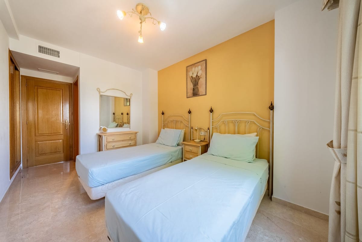 Elegant 2-slaapkamer appartement te koop in Terrazas de Costalita, Estepona in Costalita - foto 15