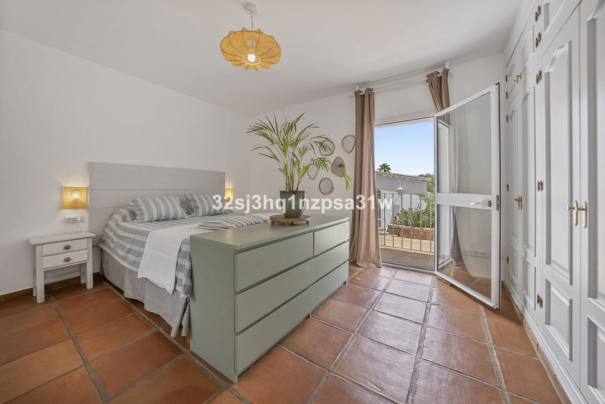 Villa met 6 slaapkamers in Estepona in Estepona - foto 13