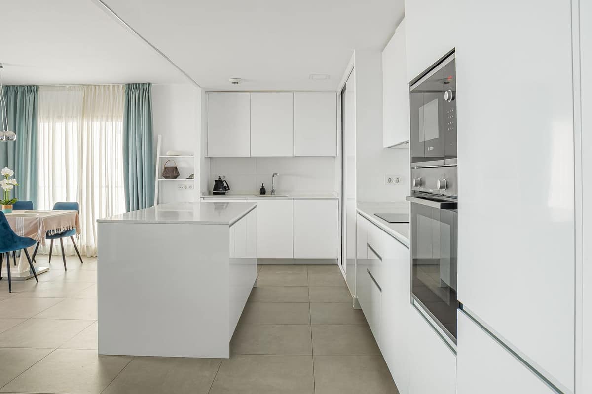 Drie-slaapkamer appartement met terras en zeezicht in Benalmádena Costa in Benalmadena Costa - foto 15