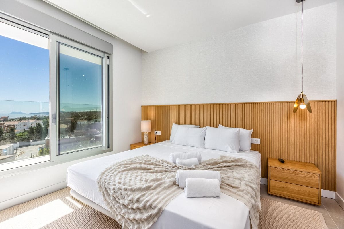 4-slaapkamer hoekwoning met privézwembad en panoramisch zeezicht in Estepona in Estepona - foto 6